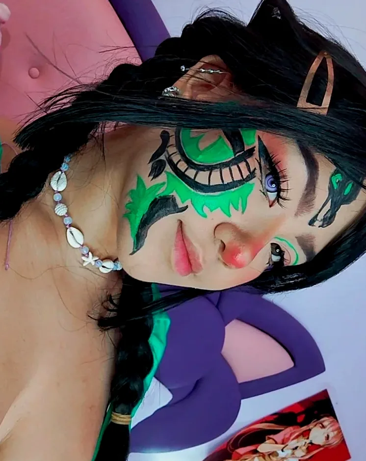 Stella, 25