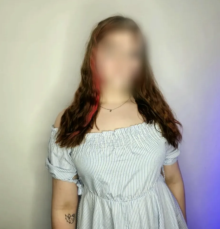Zainab, 21